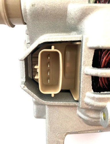Imagen 3 de 10 de Regulador De Alternador Chery Tiggo 2.4 Zotye Nomada Im341