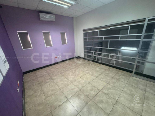 Oficina En Venta En Zona Centro, Chihuahua Chih.