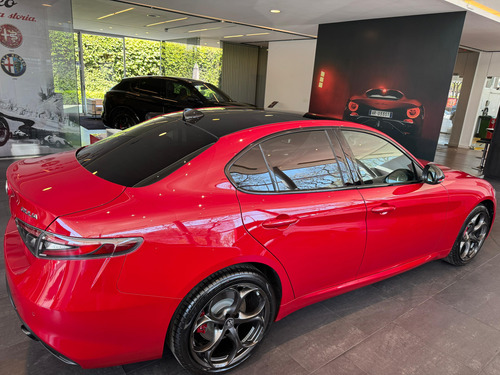 Alfa Romeo Giulia 2.0 280cv Veloce