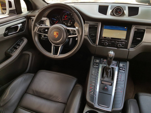 Porsche Macan 3.6 24v V6 Turbo Gasolina 4p Automático