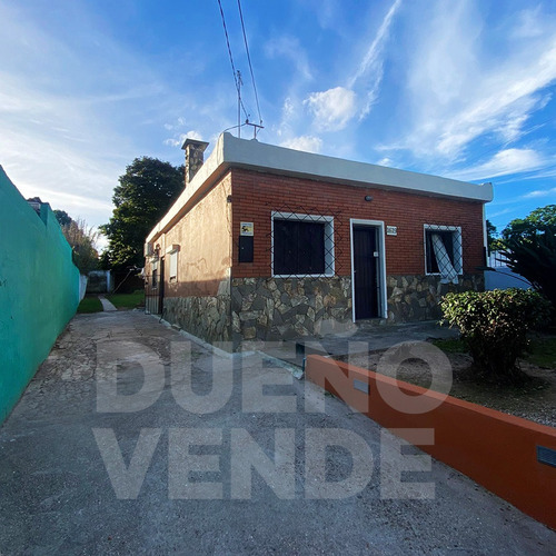 Dueño Vende - Casa De 3 Dormitorios Con Gran Terreno