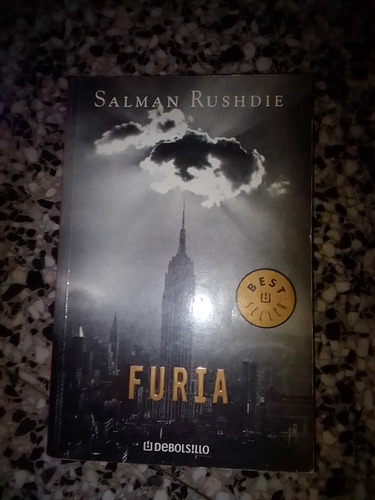 Furia Por Salman Rushdie