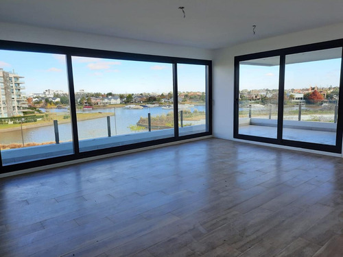 Imagen 8 de 30 de Alquiler Departamento 4 Ambientes Con Dependencia Al Rio En Barrio Puerto Escondido Nordelta
