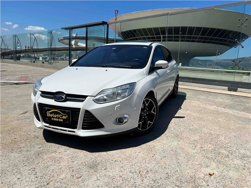 Imagem 3 de 14 de Ford Focus 2.0 Titanium Hatch Plus 16v Flex 4p Powershift