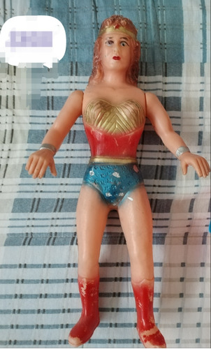 Figura Vintage Mujer Maravilla Plástico Inflado Bootleg