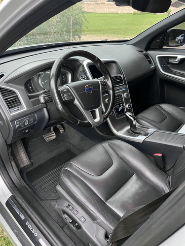 Volvo XC60 2.0 T5 High Plus 240cv At