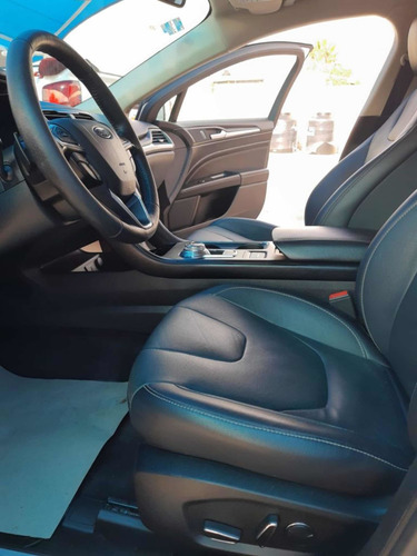 Imagen 9 de 12 de Ford Fusion 2018 2.0 Titanium At