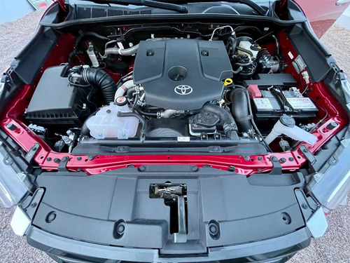 Imagen 10 de 14 de Toyota Hilux 2021 2.8 Cd Srx 177cv 4x4 At