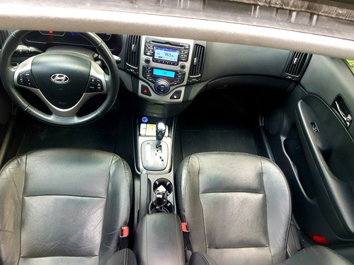 Hyundai I30 Cw 2.0 Gls Aut. 5p 2012