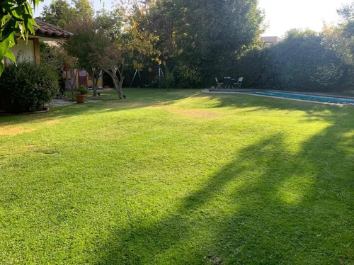 Linda Casa Chilena/gran Terreno De 1.000 Mt2/gino Girardi