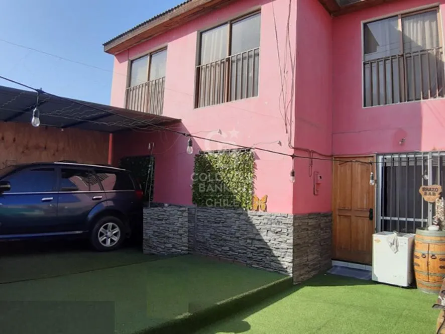 Imagen 1 de 17 de Casa Grande, Para Uso Habitacional Y/o Residencial