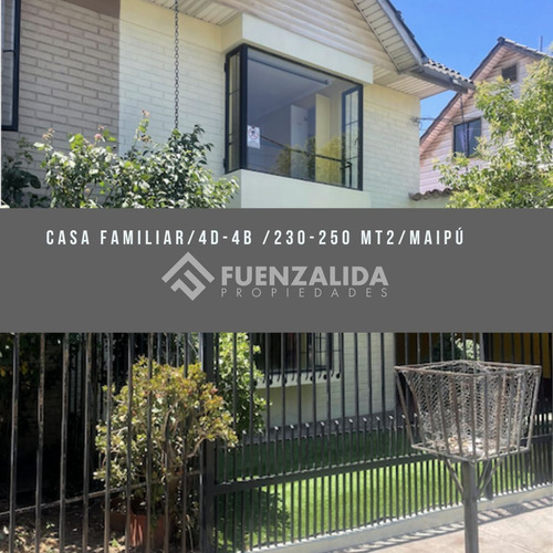 Casa Familiar En Venta De 4d 4b En Ciudad Satelite Maipú