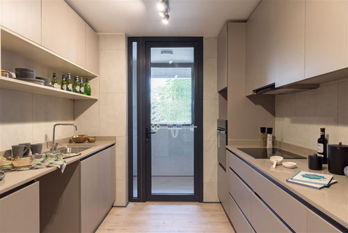 Departamento En Venta De 2 Dorm. En Vitacura