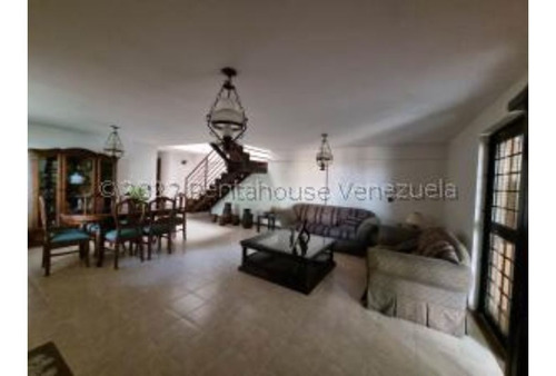 Imagen 10 de 21 de #23-15357 Comodo Y Amplio Townhouse Ubicado En Llano Alto