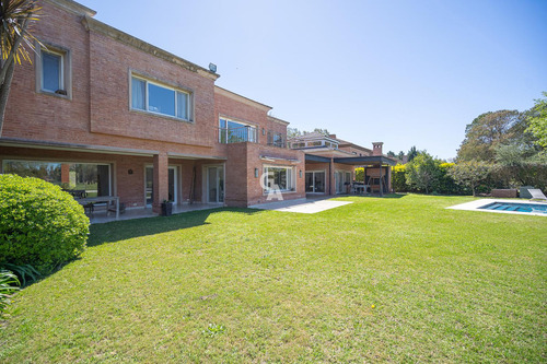 Casa En Venta En Mayling C.c Al Golf