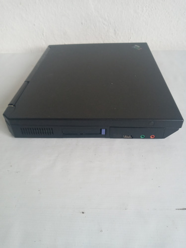 Laptop Ibm R32 Puerto Paraleo Db25 Con Xp Sp3 Negro (Usado)