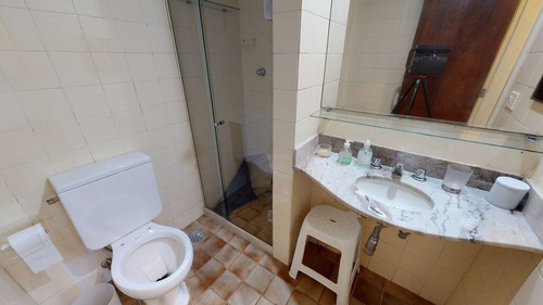 Apartamento À Venda No Bairro Lagoa - Rio De Janeiro/rj - O-11527-21101