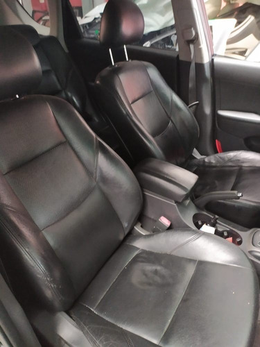 Imagem 5 de 13 de Sucata Hyundai I30cw Para Retirada De Peças