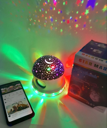 Lampara Led Rgb Luna Y Estrellas Con Parlante Bluethoo