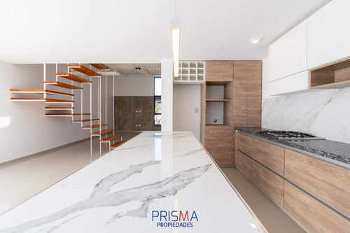 Imagen 4 de 30 de Se Vende Duplex En Chacras Del Sur . 3 Dormitorios
