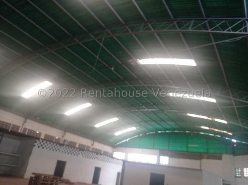 Imagen 2 de 12 de Se Alquila Galpón Comercial#23-13649#veronica Martinez Rent-a-house