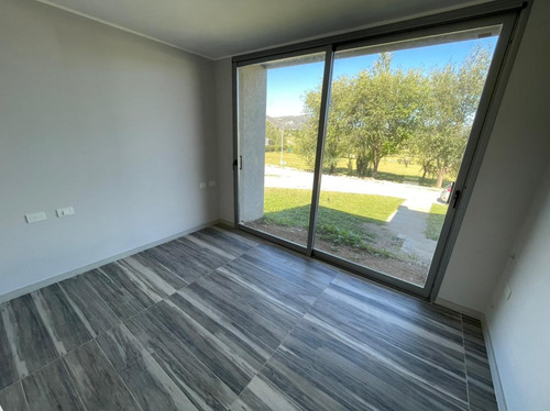 Casa 3 Dormitorios Venta Country Golf Carlos Paz