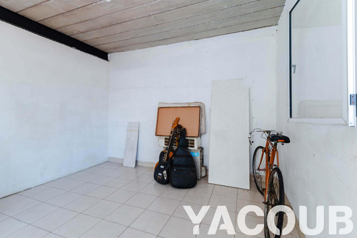 Ph En Venta - 4 Dormitorios 2 Baños - 270mts2 - Almagro