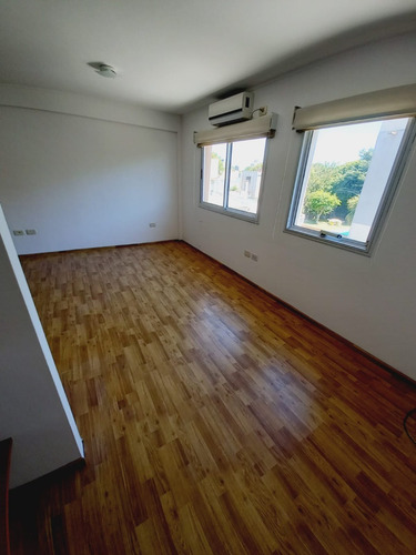 Imagen 10 de 12 de Departamento De 1 Dormitorio C/ Placard. Divisible