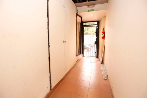 Venta-centro Médico, Con Habilitación, Equipado Con Quirófano Ambulatorio.