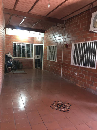Casa En Venta En El Sector Piñonal - Maracay /// Abilio Trillo 