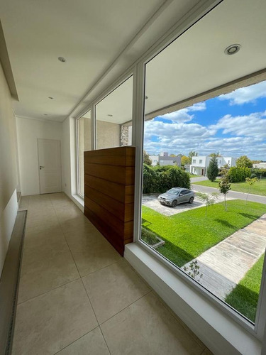 Imagen 16 de 30 de Oportunidad! Casa De 480m2 - 7 Amb - Haras Santa Maria