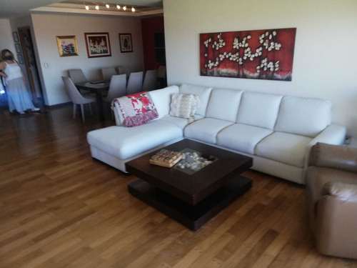 Apartamento En Alquiler Rambla De Punta Carretas