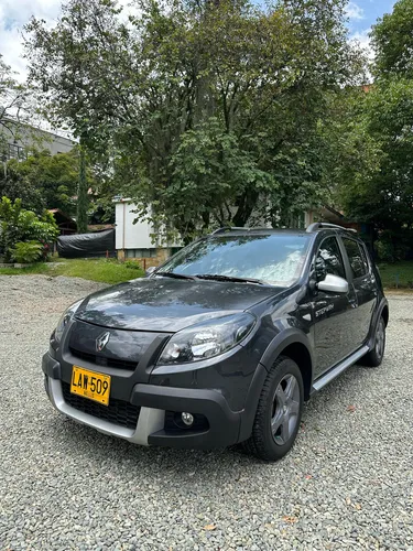 Renault Sander Stepway Intense 2015 Mt