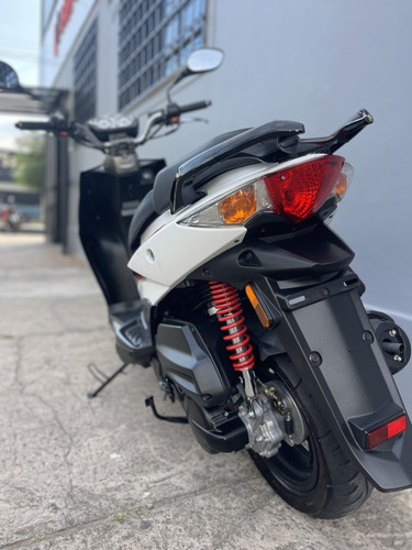 Imagen 14 de 15 de Kymco Agility Rs 125 Mod 2021 Igual A 0km Sport Motors