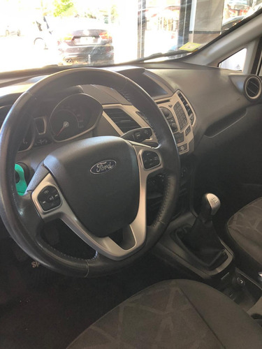 Ford Fiesta Kinetic Design 1.6 Design 120cv Titanium 2012