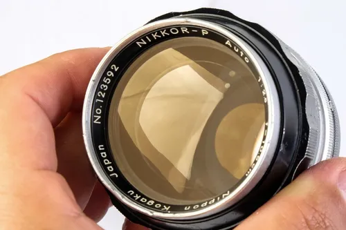 Nikon 105mm f2.5 Nikkor-P.C Auto Pre-AI - Lens – Kamerastore