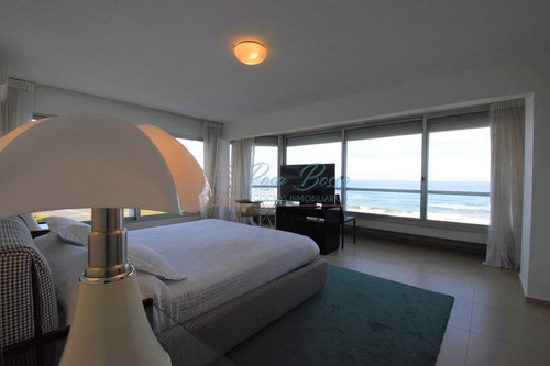 Imagen 20 de 30 de Hermoso Apto Para La Venta Frente Al Mar.