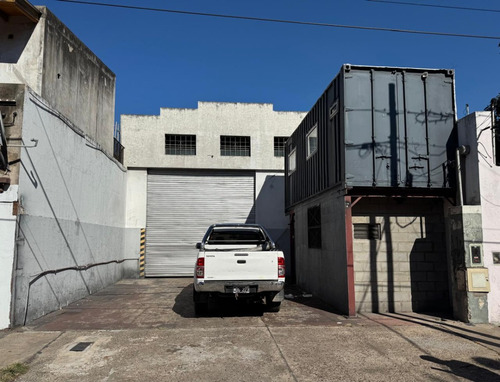 Galpón 430 M² A M. De Pte. Perón