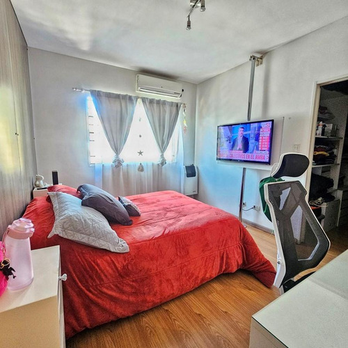 Casa Triplex En Venta En Olivos, Vicente López, G.b.a. Zona Norte
