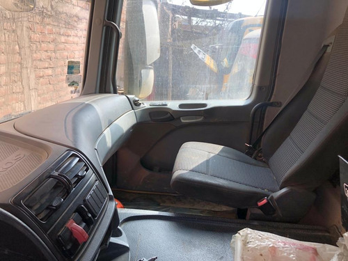 Imagen 4 de 15 de Venta De Volquete Mercedes Benz Actros 3344