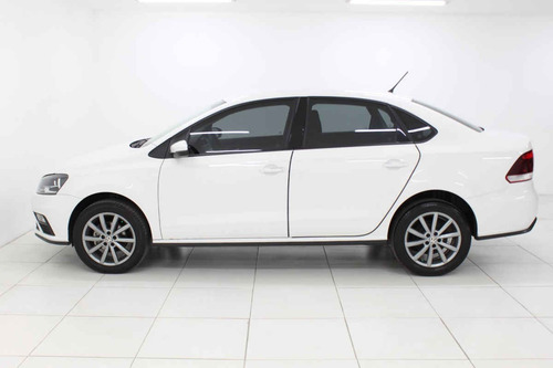 Imagen 2 de 15 de Volkswagen Vento 2020 4 Cilindros
