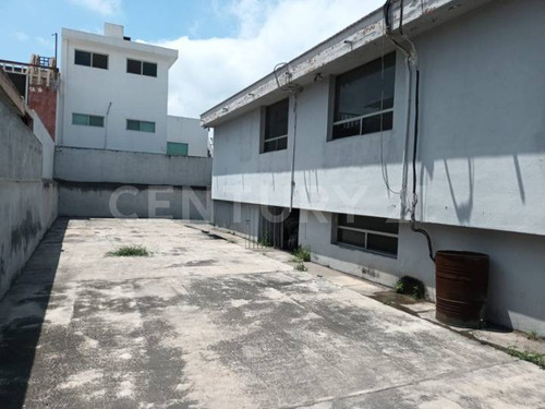 Oficina En Venta En Col. Mitras Centro En Monterrey