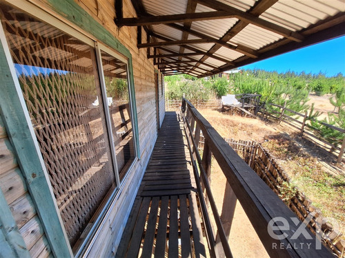 Casa En Venta De 2 Dorm. En Pichilemu