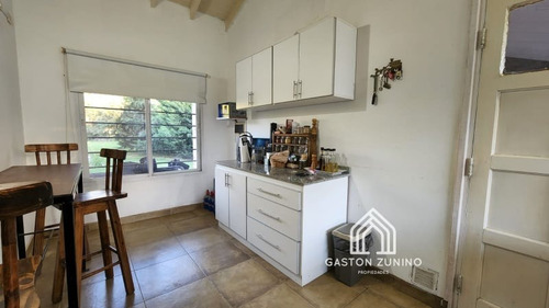 Imagen 3 de 19 de Venta De Hermosa Casa Quinta En Mercedes B