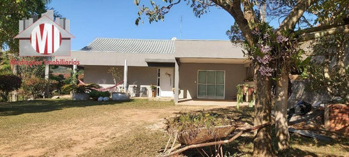 Imagem 1 de 30 de Linda Chácara Com 2 Dormitórios, Piscina, Pomar, À Venda, 1500 M² Por R$ 680.000 - Zona Rural - Pinhalzinho/sp - Ch0737