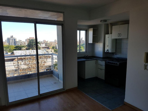 Imagen 10 de 13 de Departamento · 1 Dormitorio · 48m2 · Balcón