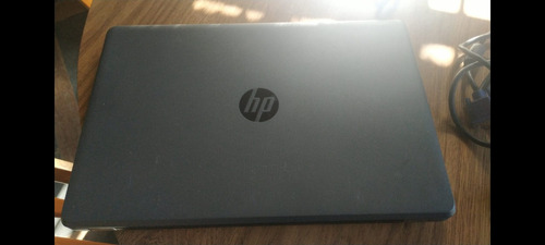 Vendo Notebook Casi Sin Uso Hp G6 Amd Radeon R4.5 De 4 Gb