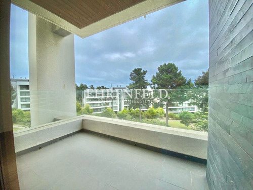 Bosques De Montemar, Concón. Departamento De 153 M2 .