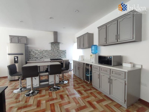 Imagen 2 de 12 de Casa Sola En Venta Del Lago
