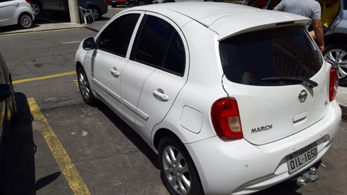 Nissan March Sv 1.0 2015